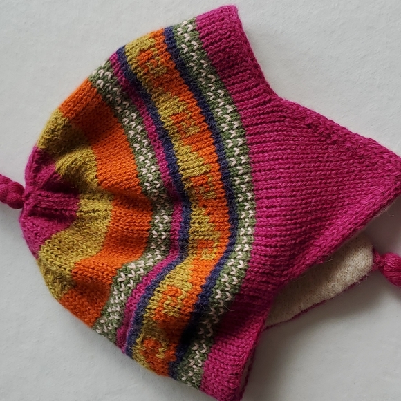 Peruvian Alpaca Knit Hat - Picture 2 of 8